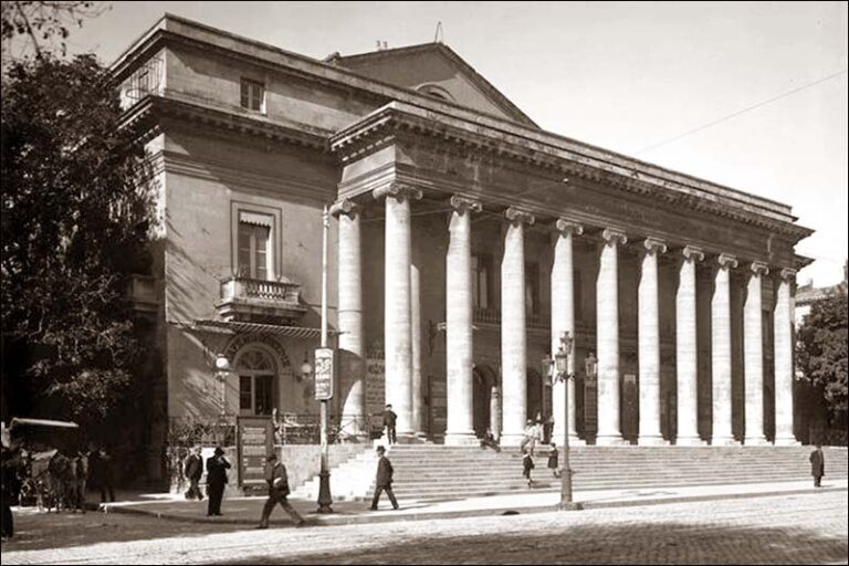 Les colonnes orphelines